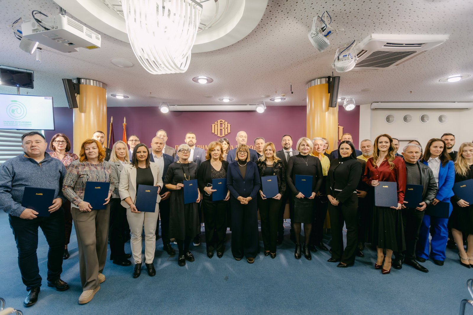 Председница Гојковић уручила сертификате са ознаком квалитета „Најбоље из Војводине”