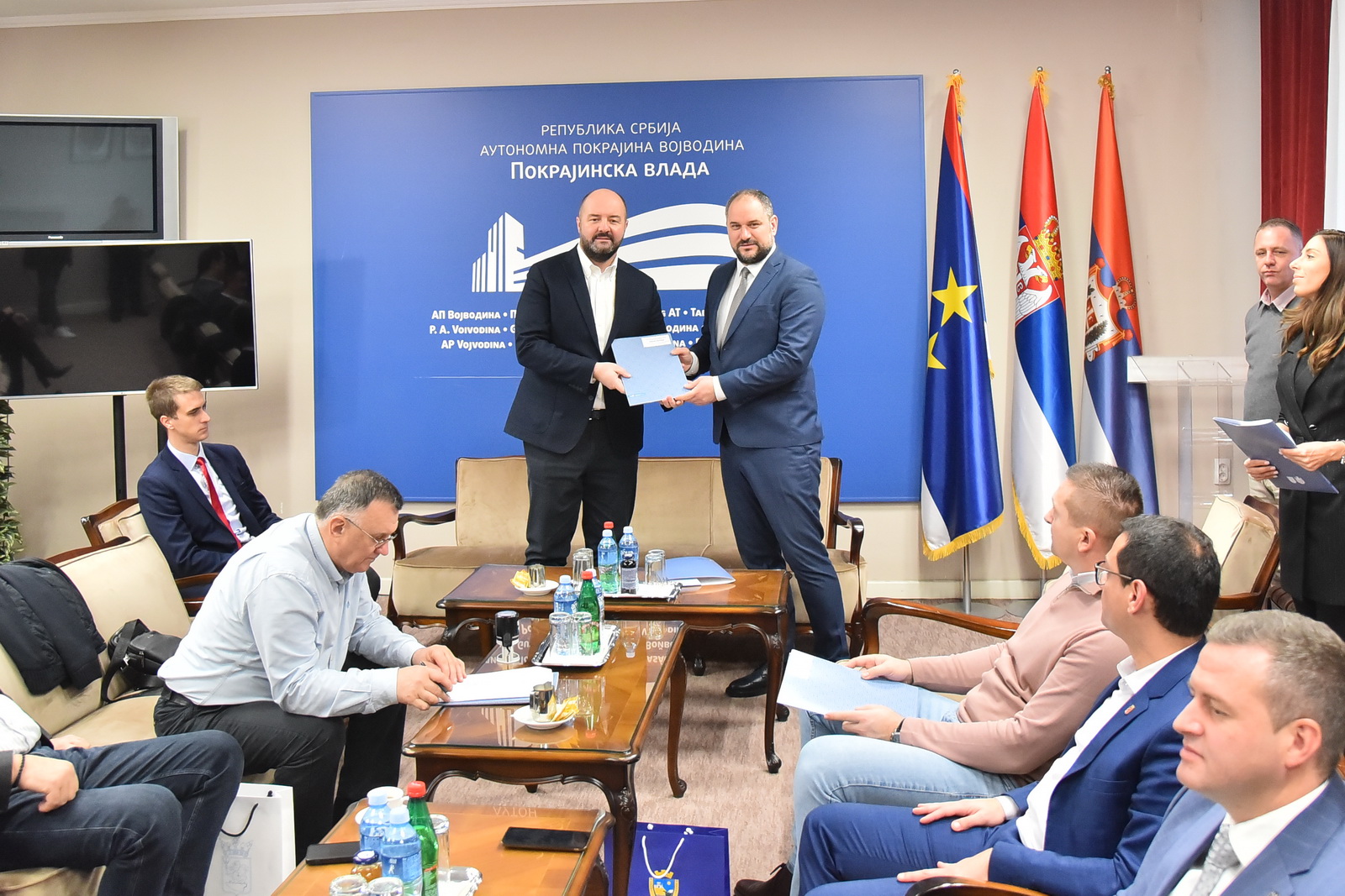 За развој саобраћаја и путне инфраструктуре у АП Војводини 56,6 милиона динара